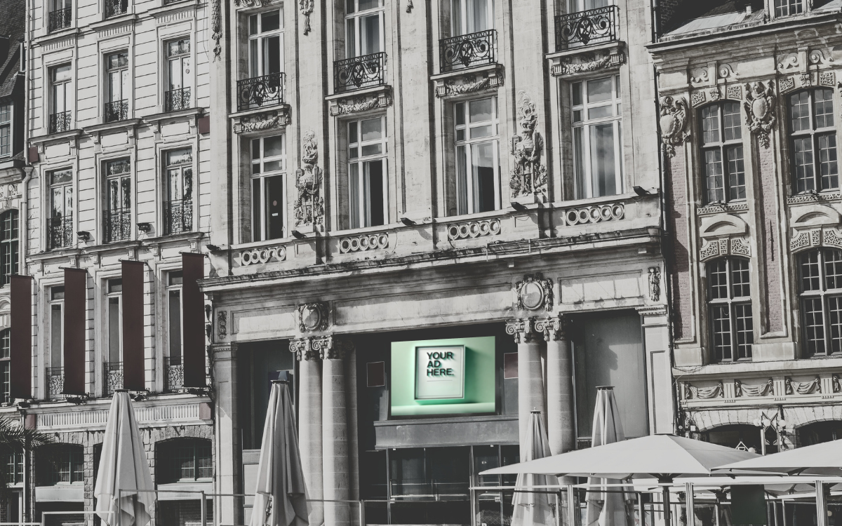 DOOH screens in Lille